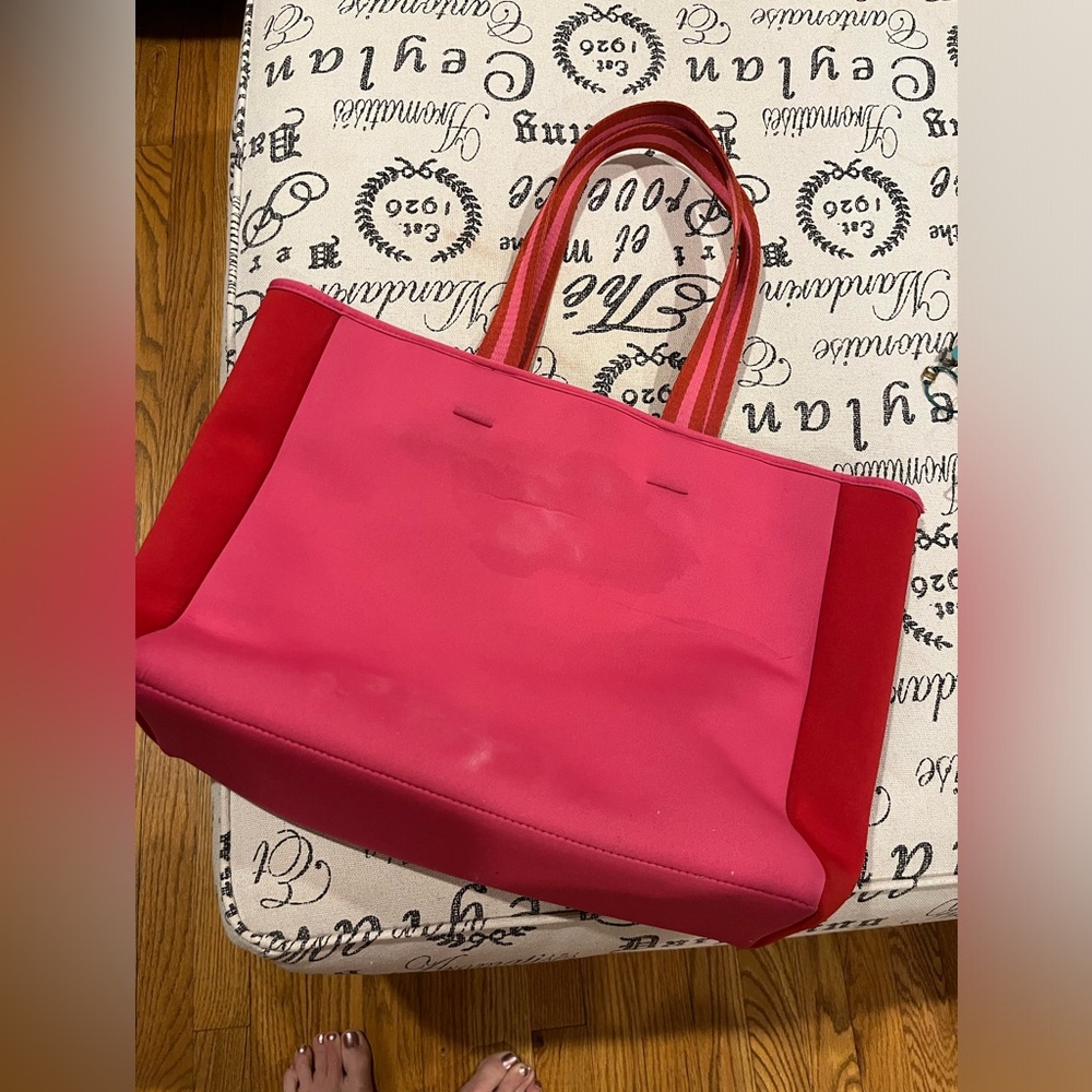 Red and pink neoprene Summersault beach tote